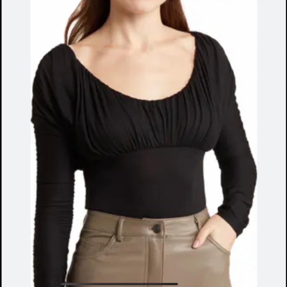 Elodie Ruched Long Sleeve Bodysuit Black Size M - NWT